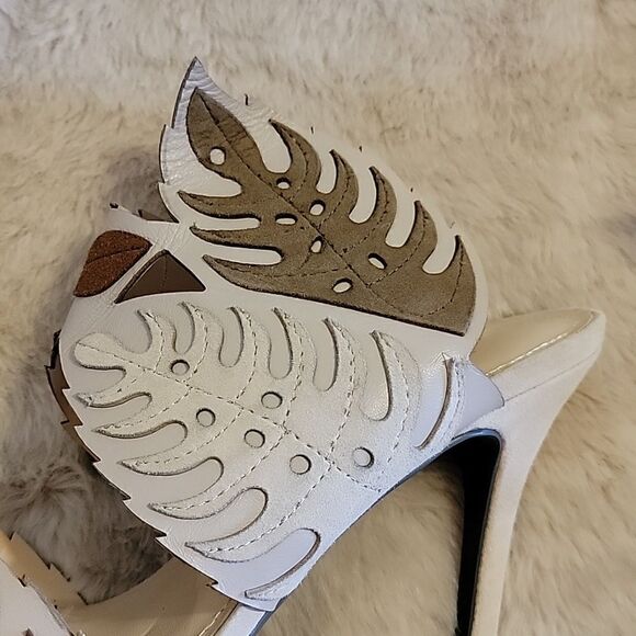 J RENEE' ANHELINA LEATHER LEAF PATTERN HEELS PUMPS, SIZE 10 - NEW - Picture 13 of 14